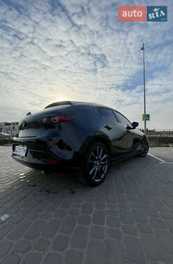 Хетчбек Mazda 3 2022 в 
