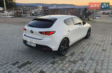 Хэтчбек Mazda 3 2022 в 