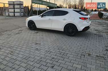 Хэтчбек Mazda 3 2022 в 