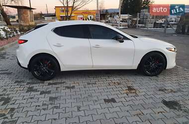 Хэтчбек Mazda 3 2022 в 