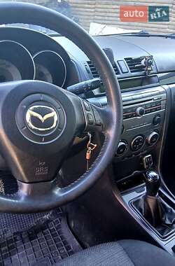 Хэтчбек Mazda 3 2007 в 