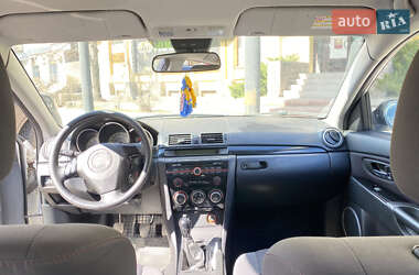 Хэтчбек Mazda 3 2008 в Ивано-Франковске