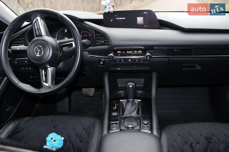 Седан Mazda 3 2020 в Днепре