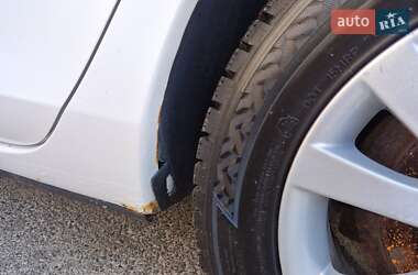 Седан Mazda 3 2007 в 