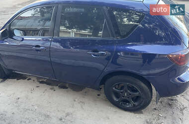 Хэтчбек Mazda 3 2004 в 