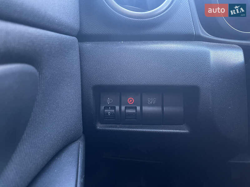 Хэтчбек Mazda 3 2004 в Рени