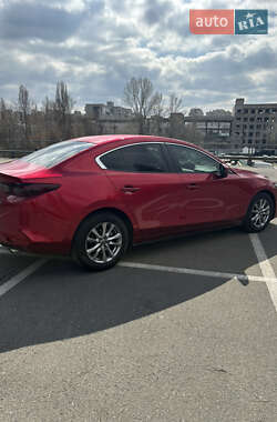 Седан Mazda 3 2019 в 