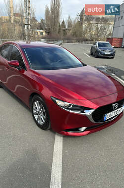 Седан Mazda 3 2019 в 