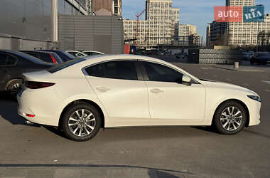 Седан Mazda 3 2019 в 
