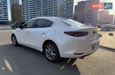 Седан Mazda 3 2019 в 