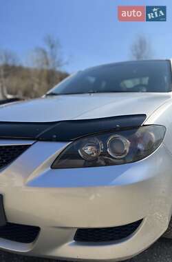 Седан Mazda 3 2003 в 