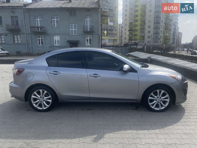 Седан Mazda 3 2009 в Львові