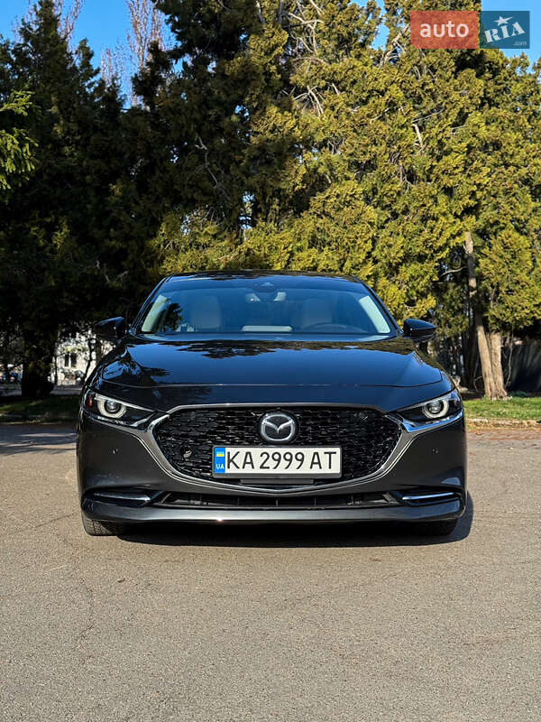 Седан Mazda 3 2020 в Киеве фото 2 Седан Mazda 3 2020 в Киеве