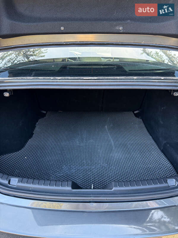 Седан Mazda 3 2020 в Києві