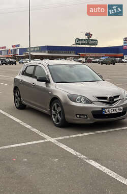 Хэтчбек Mazda 3 2004 в 