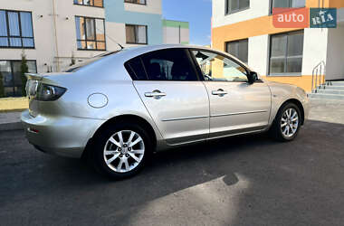 Седан Mazda 3 2006 в 