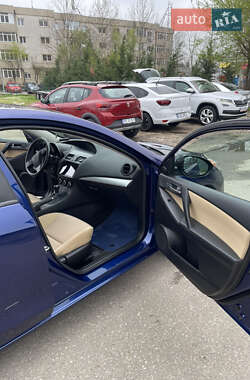 Седан Mazda 3 2012 в Одессе