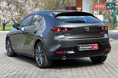 Хэтчбек Mazda 3 2023 в 