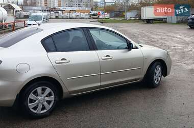 Седан Mazda 3 2007 в 
