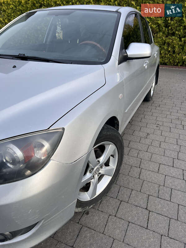Хетчбек Mazda 3 2004 в Стрию