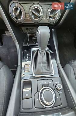 Седан Mazda 3 2016 в 