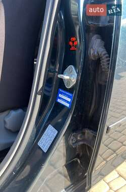 Хетчбек Mazda 3 2005 в 