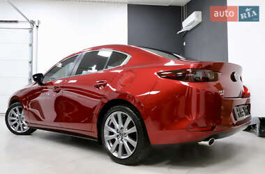 Седан Mazda 3 2022 в 