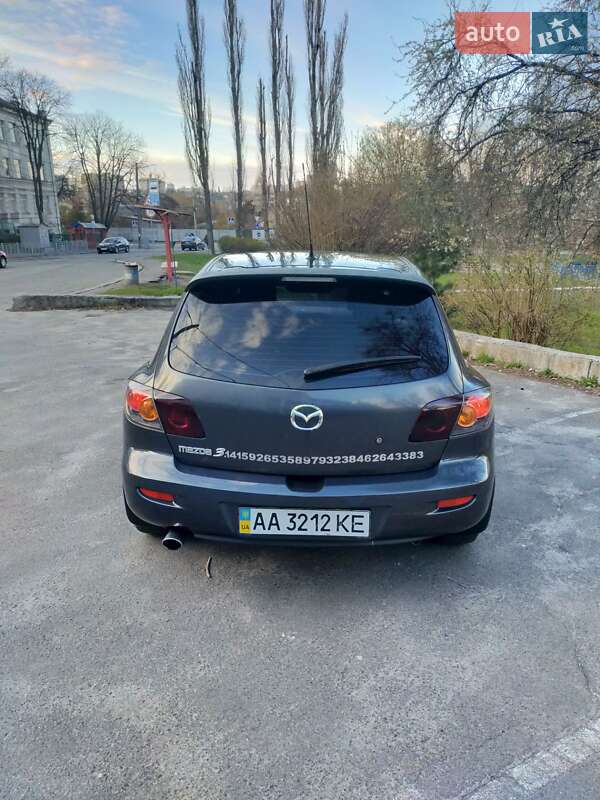 Хэтчбек Mazda 3 2006 в Киеве