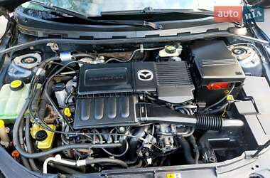 Хэтчбек Mazda 3 2006 в 