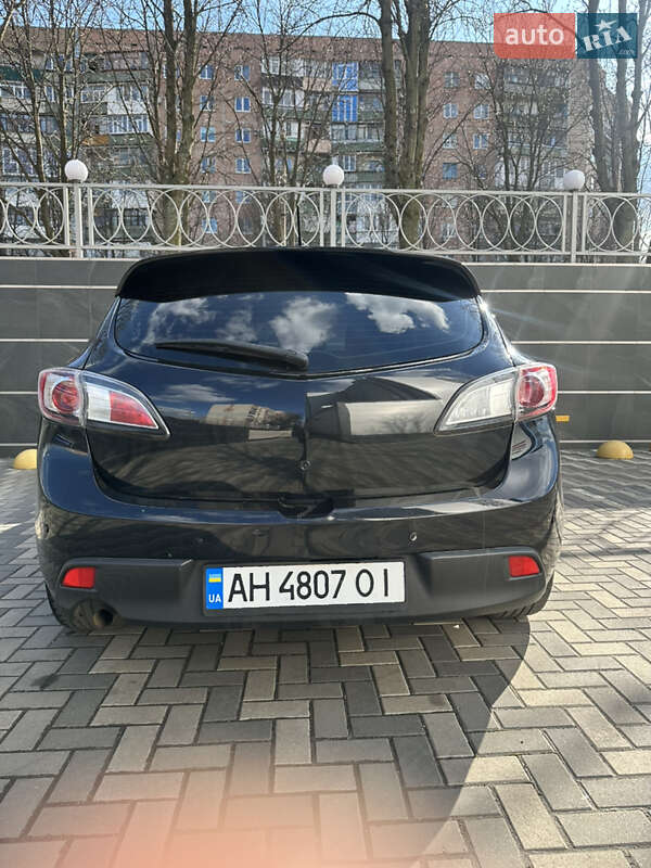 Хэтчбек Mazda 3 2009 в Киеве