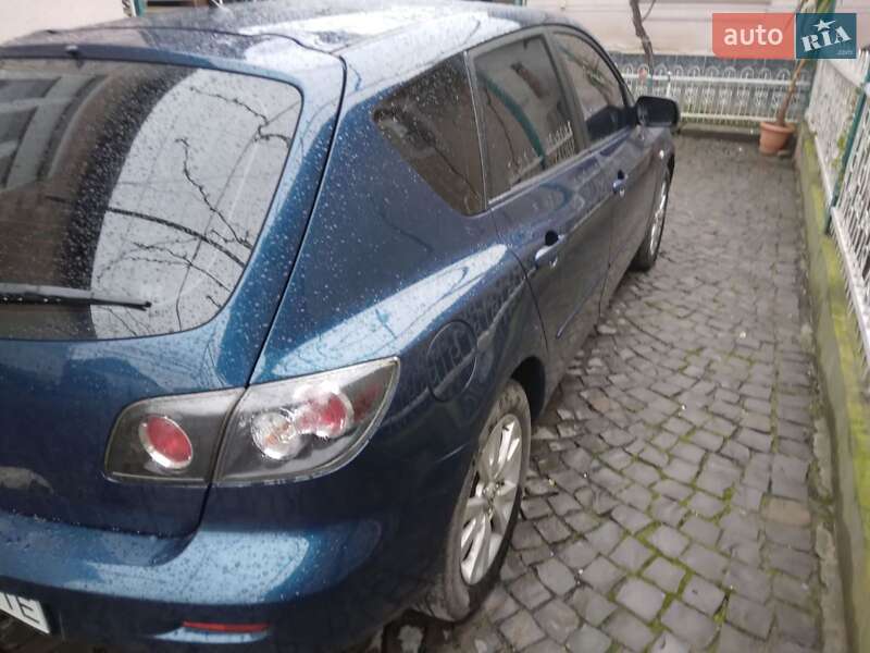 Хэтчбек Mazda 3 2007 в Мукачево