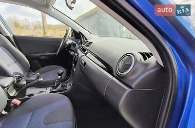 Седан Mazda 3 2006 в 