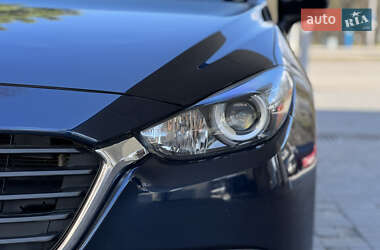 Хэтчбек Mazda 3 2018 в 