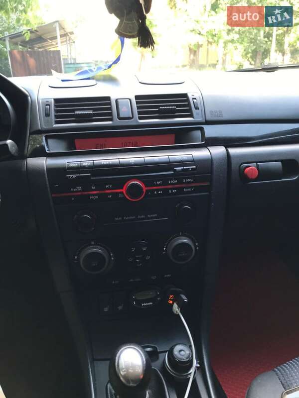 Хетчбек Mazda 3 2004 в Козятині