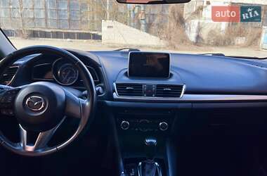 Хэтчбек Mazda 3 2013 в 