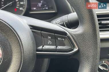 Седан Mazda 3 2016 в 
