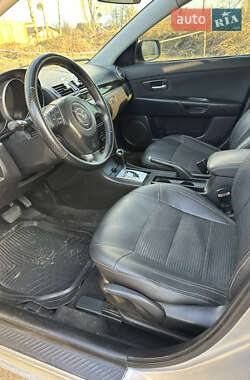 Хетчбек Mazda 3 2004 в 