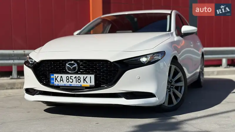 Седан Mazda 3 2018 в 