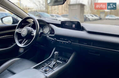 Седан Mazda 3 2021 в 