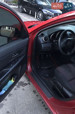 Хэтчбек Mazda 3 2004 в 