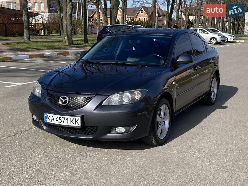 Седан Mazda 3 2006 в 