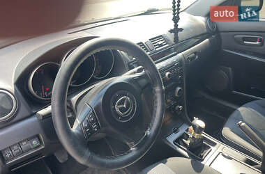 Хэтчбек Mazda 3 2006 в 