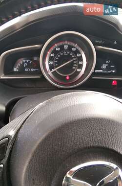 Хэтчбек Mazda 3 2014 в 