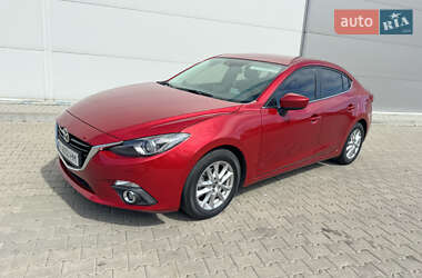 Седан Mazda 3 2016 в 