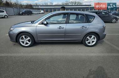 Хэтчбек Mazda 3 2005 в 