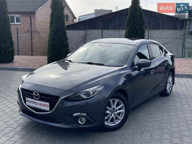 Седан Mazda 3 2014 в 