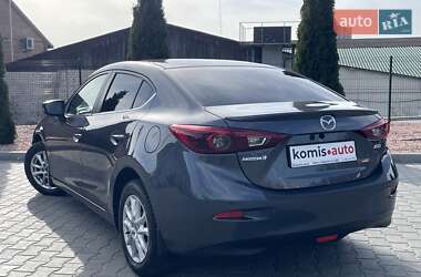 Седан Mazda 3 2014 в 