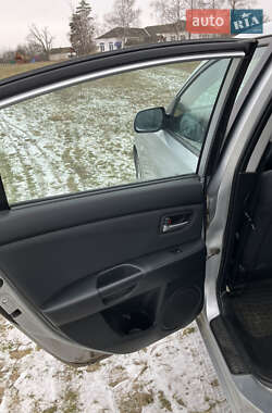 Седан Mazda 3 2006 в 