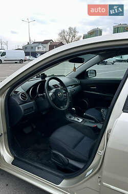 Седан Mazda 3 2007 в 