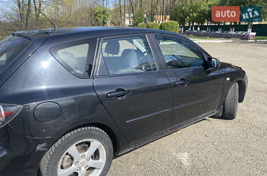 Хэтчбек Mazda 3 2006 в 